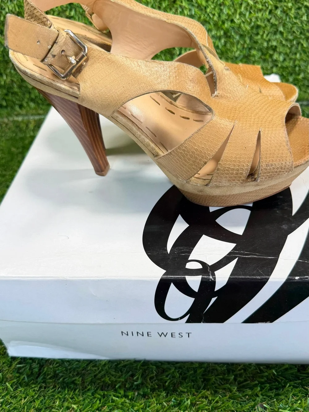 Nine West nine west